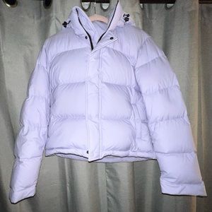 BNWT ARITZIA SUPER PUFF SHORTY